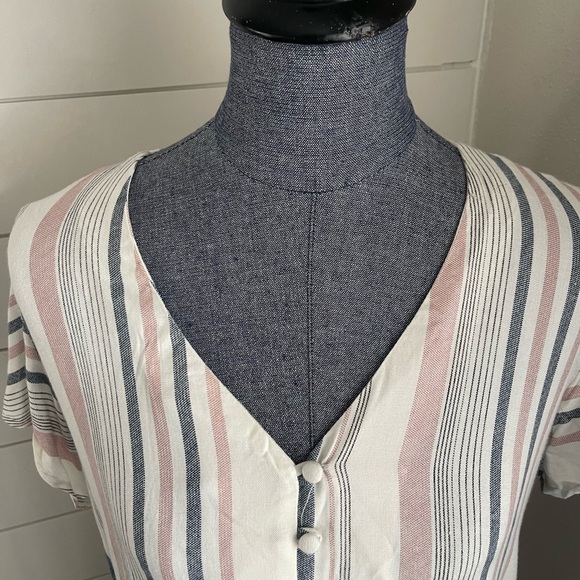 Sim & Sam Top NWT - Picture 3 of 7